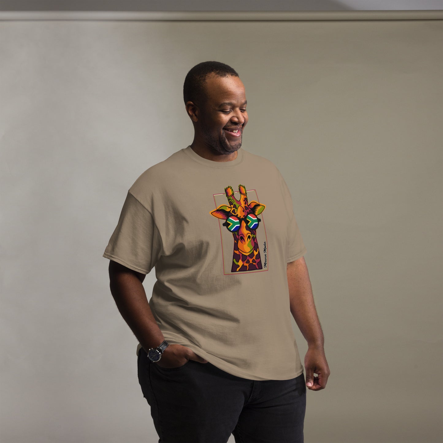 Mzansi Moda SA Giraffe Glasses Unisex classic tee