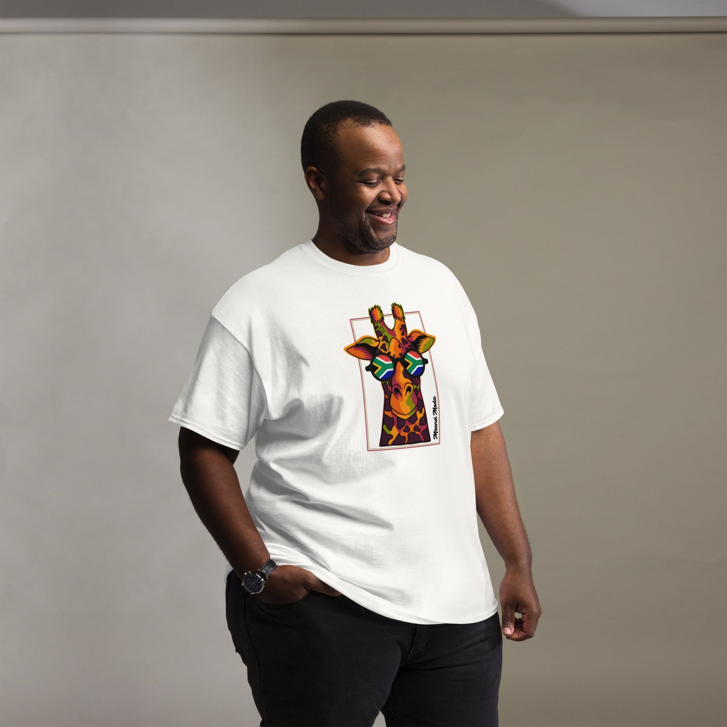 Mzansi Moda SA Giraffe Glasses Unisex classic tee